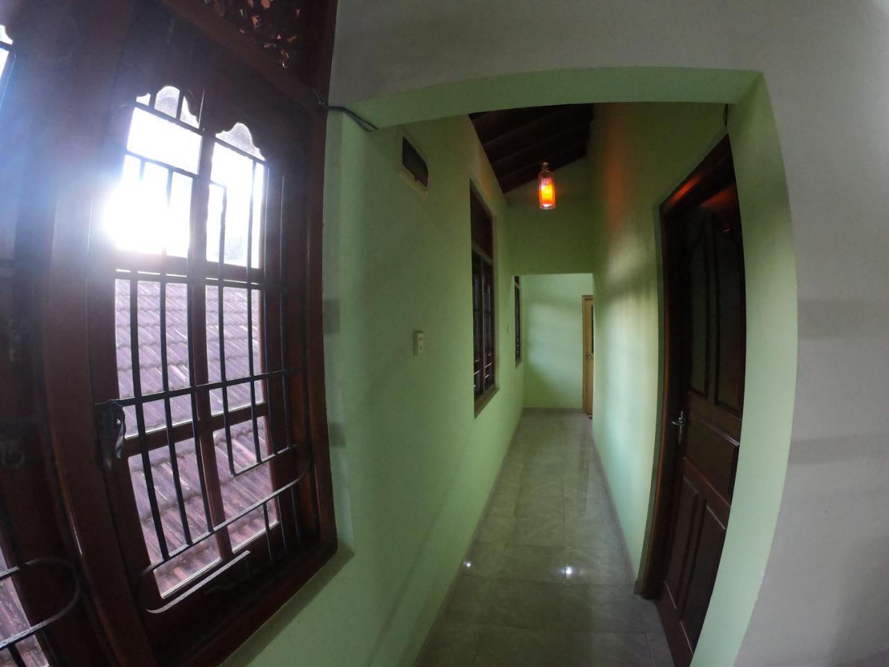 Villa Girilena Hikkaduwa Ngoại thất bức ảnh