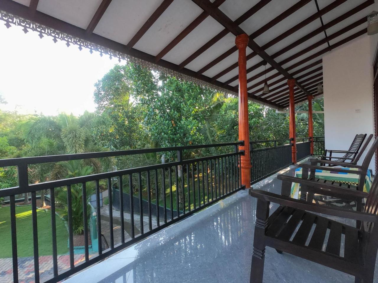 Villa Girilena Hikkaduwa Ngoại thất bức ảnh